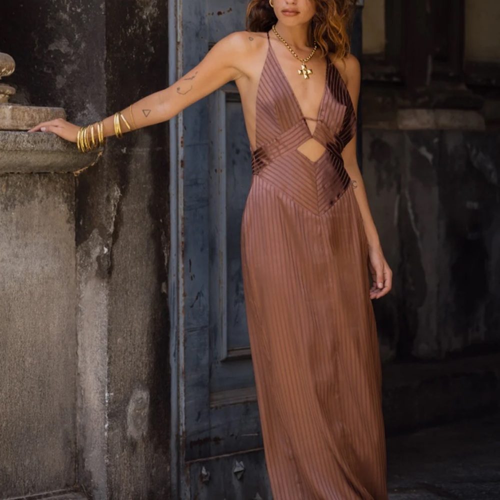 Elegant Brown Halter Dress